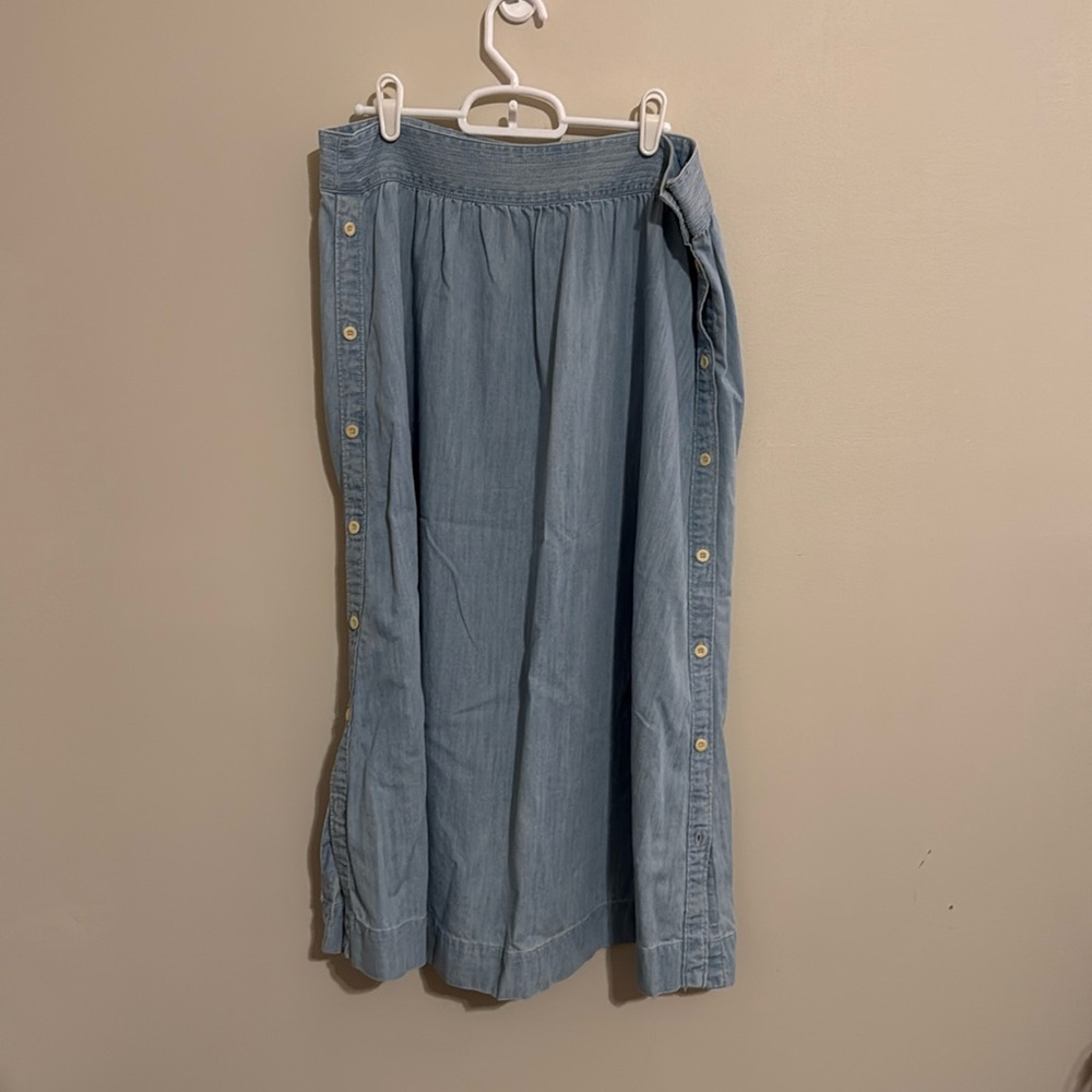 Chambray midi skirt